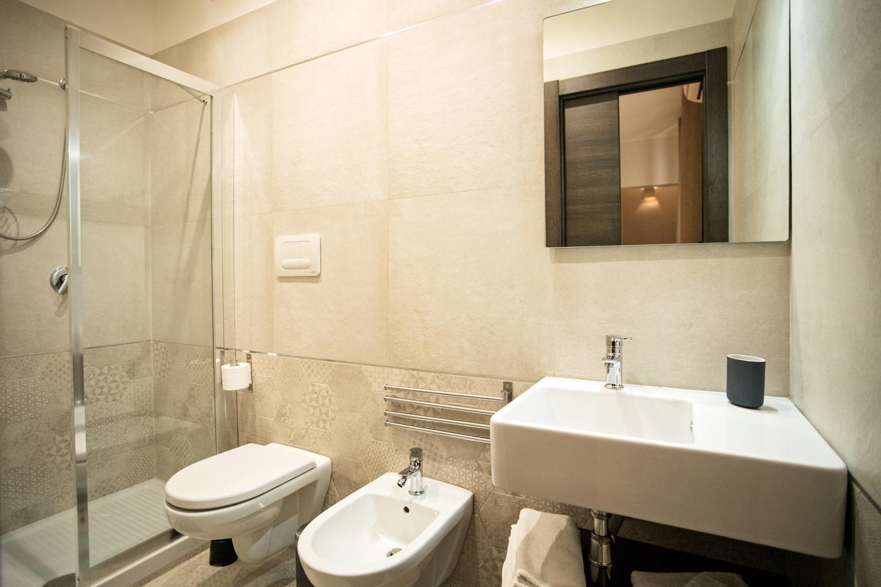 Guest House Centrale Barletta Buitenkant foto
