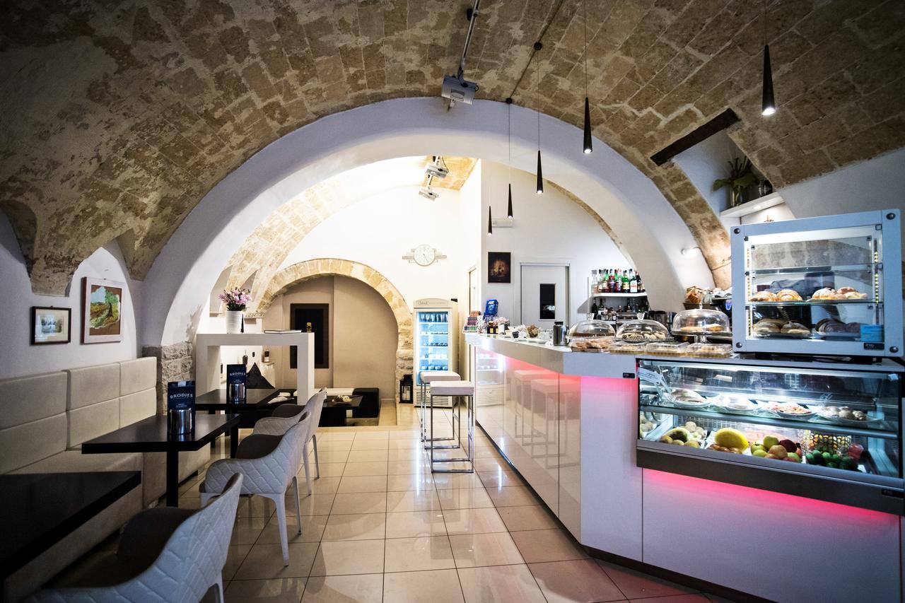 Guest House Centrale Barletta Buitenkant foto